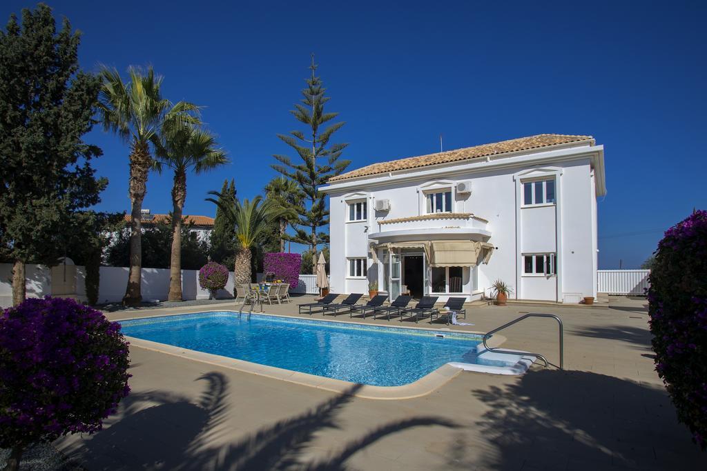 Villa Georgia Pernera Exterior foto